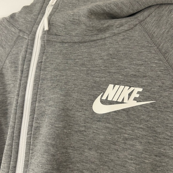 Nike Tech Fleece Hoodie - Picture 4 of 6